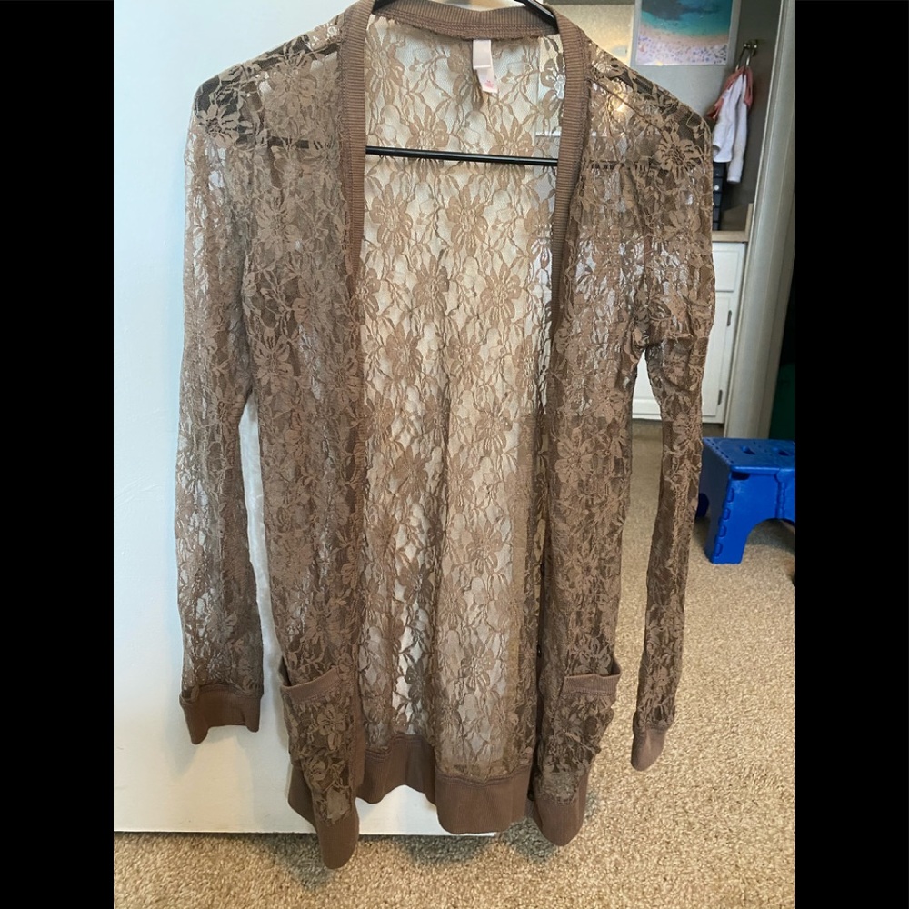 Gray/brown lace cardigan with pockets!